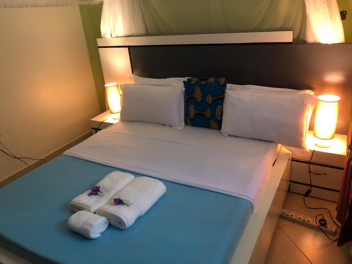 אנטבה Airport Unique Hotel מראה חיצוני תמונה
